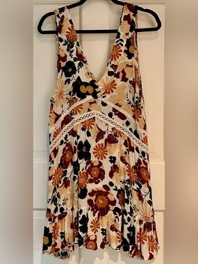 FREE PEOPLE Floral V Neck Sleeveless Mini Dress Cream Brown Lace Empire Waist MD